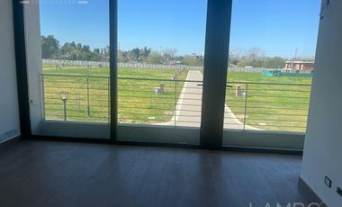 Venta Town Houses Pilar El Olivar