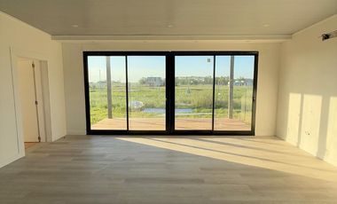 CASA 4 AMBIENTES EN VENTA, BARRIO PRADERAS I, LOS CARDALES