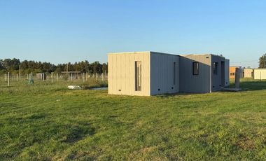 CASA 4 AMBIENTES EN VENTA, BARRIO PRADERAS I, LOS CARDALES