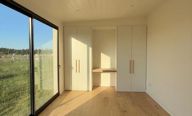 CASA 4 AMBIENTES EN VENTA, BARRIO PRADERAS I, LOS CARDALES