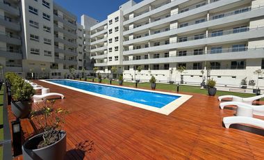 Departamento en Canning Center