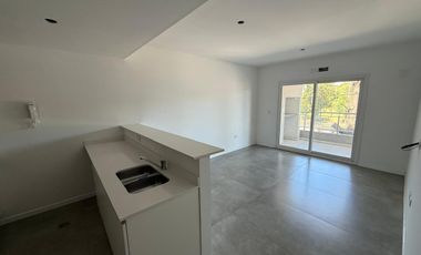 Departamento en Canning Center