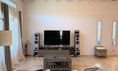 CASA 4 AMBIENTES EN VENTA, BARRIO CERRADO MONET,  LOS CARDALES