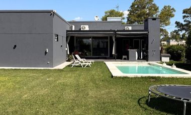 CASA 4 AMBIENTES EN VENTA, BARRIO CERRADO MONET,  LOS CARDALES