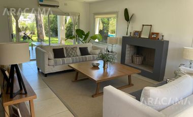 CASA en VENTA en Saint Thomas Oeste - Canning