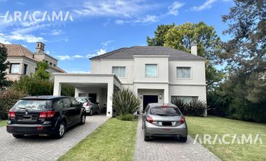 CASA en VENTA en Saint Thomas Oeste - Canning