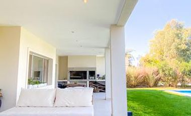 CASA en VENTA en Saint Thomas Oeste - Canning