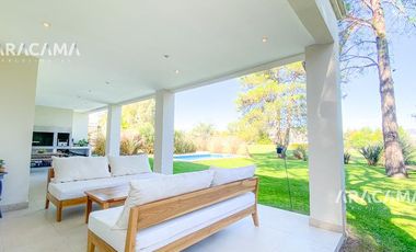 CASA en VENTA en Saint Thomas Oeste - Canning