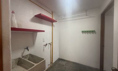 Depto en renta parte baja Cuajimalpa 3 recámaras