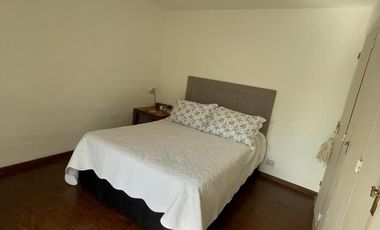 alquiler AMOBLADO DUPLEX  3 dormitorios en Housing cerrado x mes, semestre o año