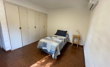 alquiler AMOBLADO DUPLEX  3 dormitorios en Housing cerrado x mes, semestre o año