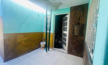 Casa de pasillo unico 2 dormitorios patio y terraza