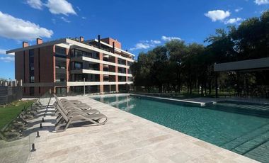 Departamento de 2 Dormitorios con Cochera en Foresta Valle Escondido