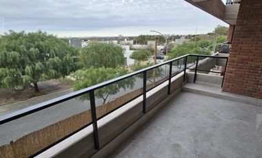 Departamento de 2 Dormitorios con Cochera en Foresta Valle Escondido