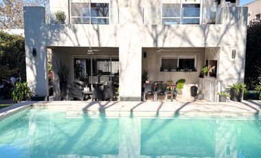 CASA 4 AMBIENTES EN VENTA, BARRIO LOS PARAISOS, LOS CARDALES