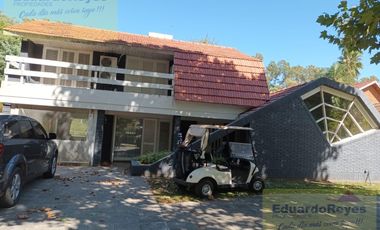 Casa en  VENTA EN EL PARAISO COUNTRY CLUB HIPICO & GOLF