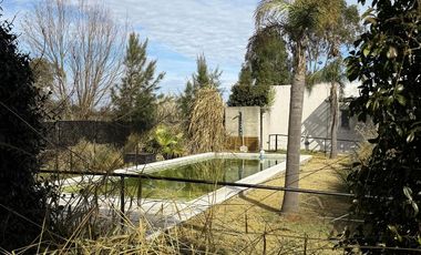 CASA 7 AMBIENTES EN VENTA, BARRIO CERRADO CHACRAS DE LA RESERVA, LOS CARDALES