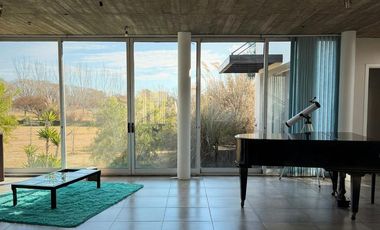 CASA 7 AMBIENTES EN VENTA, BARRIO CERRADO CHACRAS DE LA RESERVA, LOS CARDALES