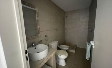 DEPARTAMENTO EN ALQUILER EN ADROGUE