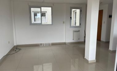 DEPARTAMENTO EN ALQUILER EN ADROGUE