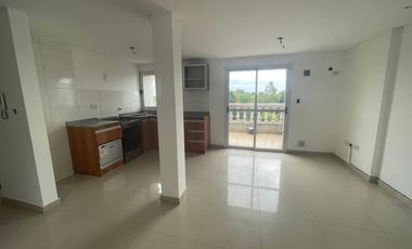 DEPARTAMENTO EN ALQUILER EN ADROGUE