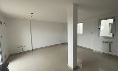 DEPARTAMENTO EN ALQUILER EN ADROGUE