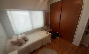 departamento tipo piso de 4 ambientes con 2 cocheras de categoria en Lomas de Zamora