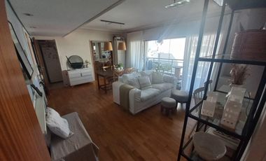 departamento tipo piso de 4 ambientes con 2 cocheras de categoria en Lomas de Zamora