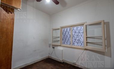 PH 3 amb. al frente 93 m2 totales / con entrada independiente