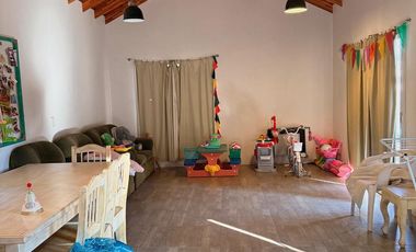 CASA 5 AMBIENTES EN VENTA, BARRIO PARQUE NATURA, LOS CARDALES