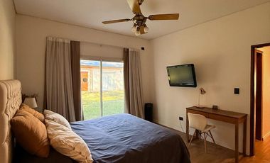 CASA 5 AMBIENTES EN VENTA, BARRIO PARQUE NATURA, LOS CARDALES