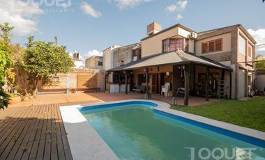 Casa con piscina en Santo Tome