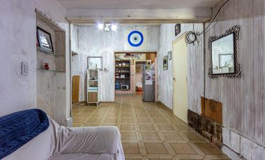 CASA 3 DORMITORIOS EN VENTA ROLDAN CENTRO CON JARDIN ACEPTA PERMUTA