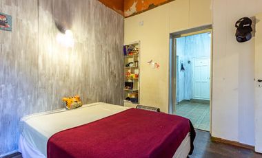 CASA 3 DORMITORIOS EN VENTA ROLDAN CENTRO CON JARDIN ACEPTA PERMUTA