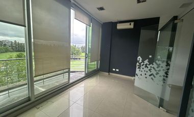 Venta oficina en Office Park Quatro | VCO Propiedades