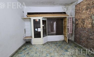 Venta casa 4 ambientes con cochera en Wilde