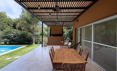 CASA 4 AMBIENTES EN VENTA, BARRIO LA CODORNIZ, LOS CARDALES