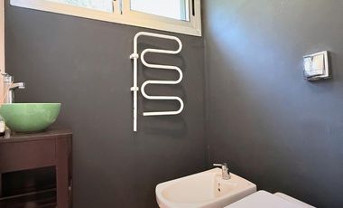 CASA 4 AMBIENTES EN VENTA, BARRIO LA CODORNIZ, LOS CARDALES