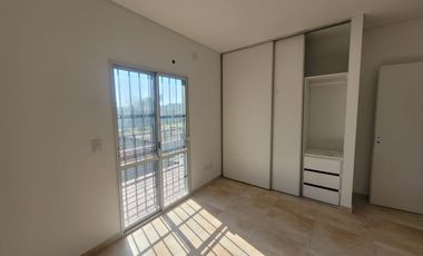 Triplex en Venta en Paso del Rey