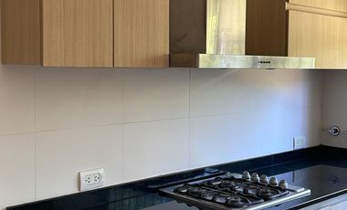 Chalet reciclado 4 ambientes jardín. La Lucila.