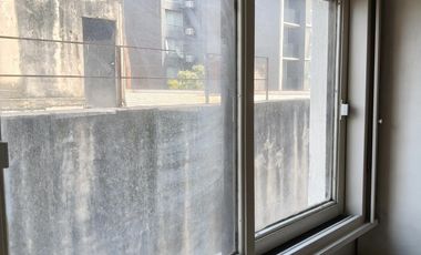 VENTA Departamento en torre dos ambientes.