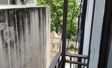 VENTA Departamento en torre dos ambientes.