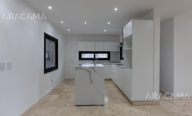 ALQUILER / VENTA Duplex de 4 ambientes en  Canning