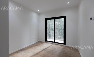 ALQUILER / VENTA Duplex de 4 ambientes en  Canning