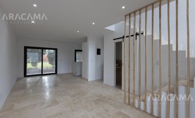 ALQUILER / VENTA Duplex de 4 ambientes en  Canning