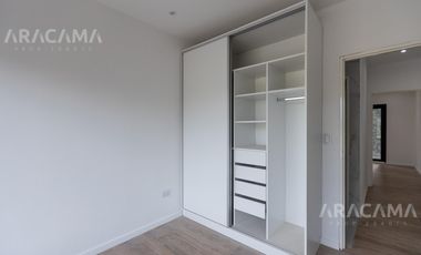ALQUILER / VENTA Duplex de 4 ambientes en  Canning