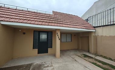 PH AL FRENTE 3 AMBIENTES A LA VENTA EN HERNANDARIAS 2659 (REMEDIOS DE ESCALADA)