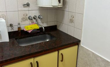 Departamento 2 ambientes en venta en Lomas de Zamora Oeste