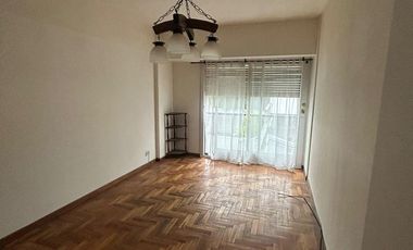 Departamento 2 ambientes en venta en Lomas de Zamora Oeste
