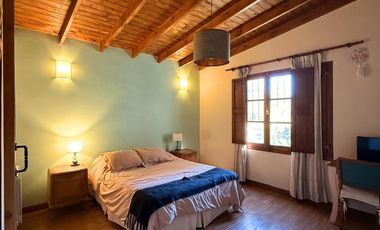 CASA 4 AMBIENTES EN VENTA, BARRIO LAS LOMADAS, LOS CARDALES